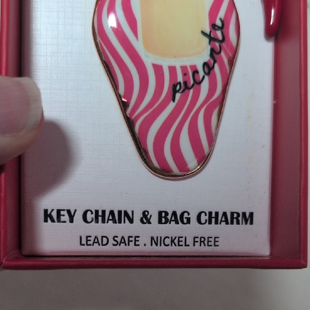 Piper K Picante Chili Pepper Bag Charm Hotel Key chain. - Picture 4 of 6